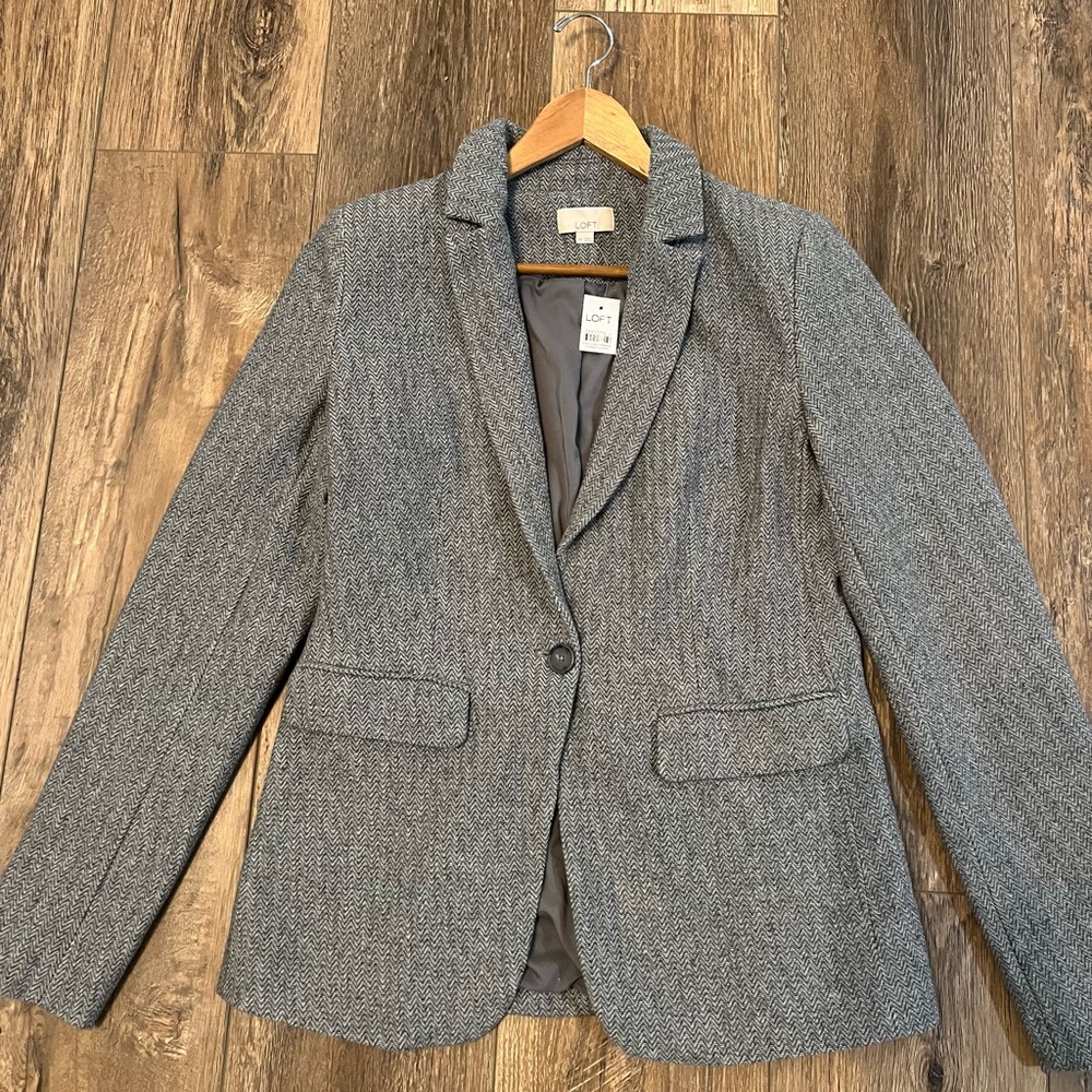 LOFT Herringbone Gray Blazer Size 4 Tall